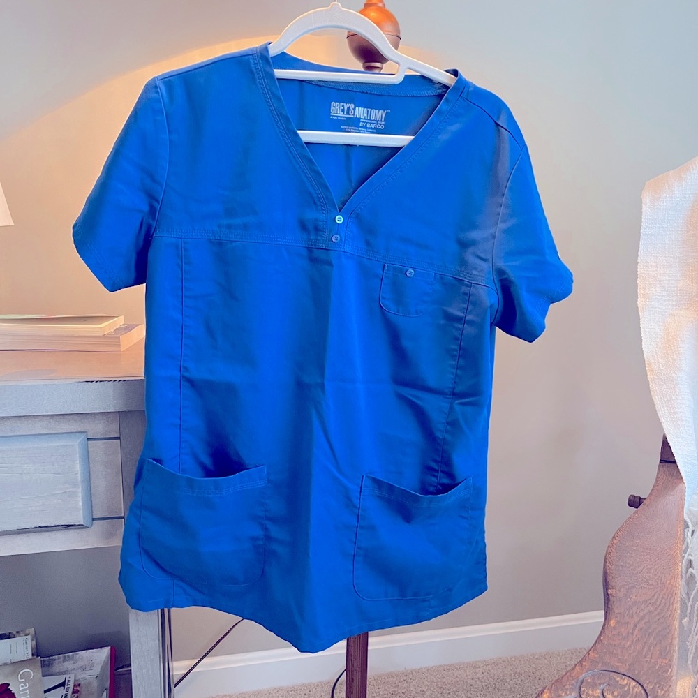Barco Grey’s Anatomy scrub top
